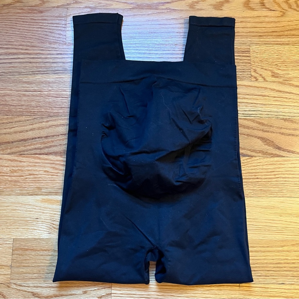 Blanqi black maternity seamless leggings size large